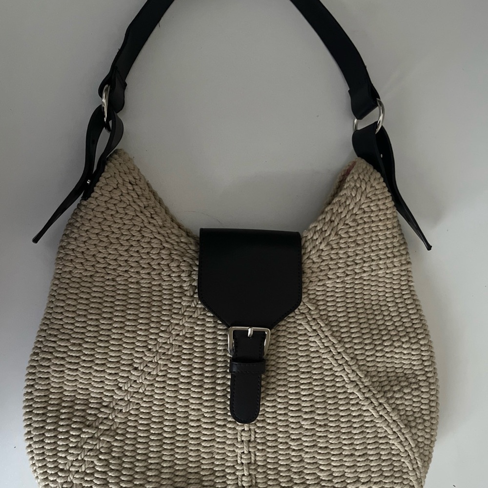 Liz Claiborne Straw Shoulder Bag Beige With Brown Faux Leather Strap Pink Lining